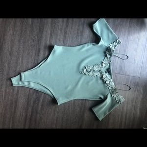 NWOT TopShop Off the Shoulder Bodysuit